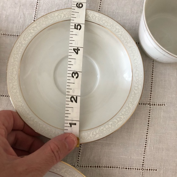 Set of two cup saicers and dishes - Picture 5 of 6